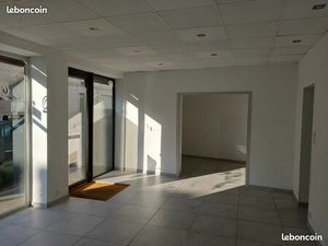 Local commercial Vernantes