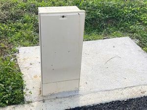 Terrain viabilise saint germain du puch 674m2