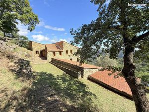 Mas 13 pièces 538 m²