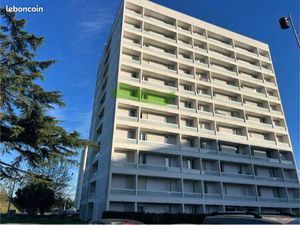 T2 de 45m2  parking  loggias  À SAISIR