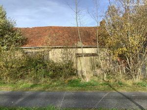 Vends maison et terrain 2500m2