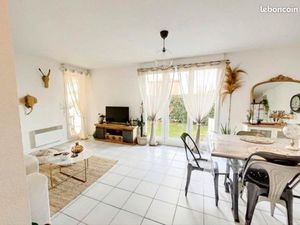 Appartement T3 rez de jardin