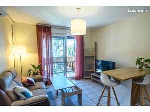 T1 bis meublé – 33 m² – Balcon – Clim – Parking – Résidence sécurisée avec piscine – Toulo