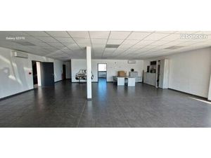 Local 167 m² PLAISANCE DU TOUCH