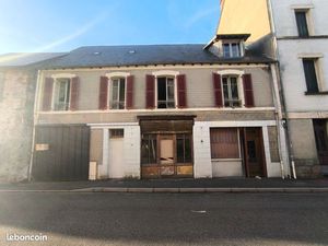 Grande maison d'environ 230m²