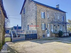 Maison 9 pièces 227 m²