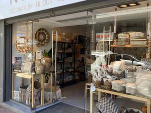 Bail commercial à céder gratuitement -45m2