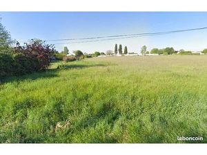 Terrain 1 032 m² Colombiers