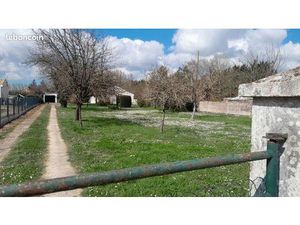 Terrain 870 m² SAINT AGNANT