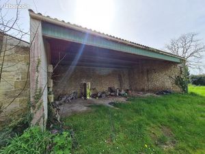 Dépendance avec terrain constructible