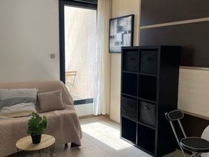 Studio moderne avec grande terrasse - Alenya