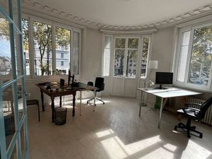 Espace Coworking pour auteurs  indépendants & profils créatifs