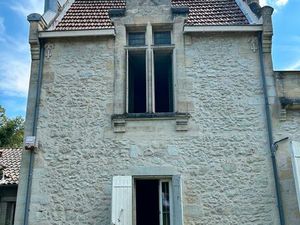 Maison de 82 45m² sur une parcelle de 158m²