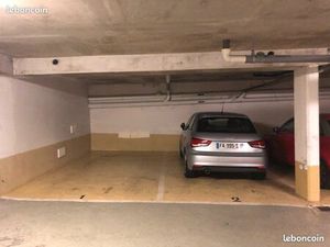 Place parking sécurisé centre ville