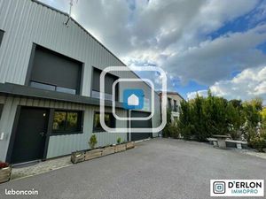 Local d'activité 200 m²