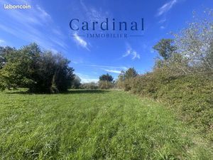 Terrain 1600 m² Nontron