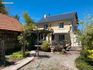 Location maison Saint-Ybard 19140 Les Trois-Saints