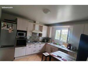 Villa 4 pièces 147 m²