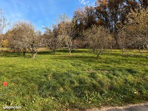 Terrain 2 200 m² Saint Clement