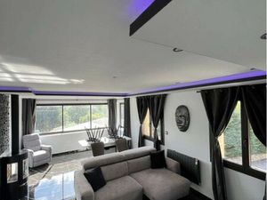 Maison de village design centre anneyron