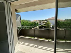 Saint-Médard-en-Jalles – Quartier Issac : Appartement 3 pièces à vendre