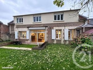 Maison 7 pièces 185 m²