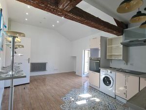 F3 semi- meublé Arbois