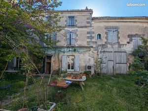 Propriété 8 pièces 213 m²