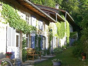 Maison de village 8 pièces 140 m²