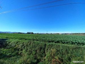 Terrain constructible en zone industrielle