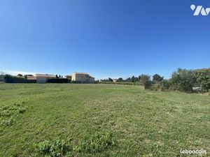 Terrain 1178 m² VIOLES