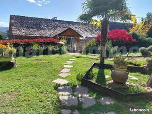 Ferme 7 pièces 205 m²