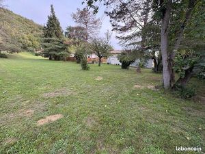 Terrain 1 067 m² Muret