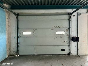 Local d'activité 463 m²