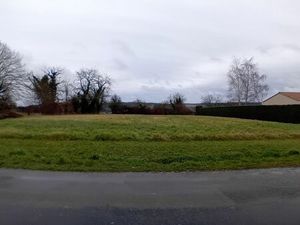 Terrain constructible 2200m²