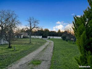 Terrain 1 200 m² Boutiers Saint Trojan