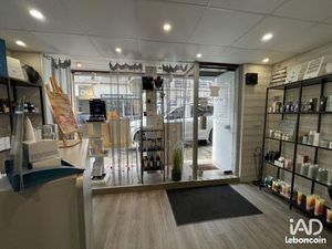 Boutique 50 m² ARPAJON