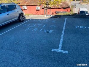 Parking bouverie