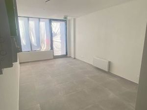 Local 25m2 à louer  pas de porte à 25K