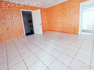 Local 66 m² Longjumeau