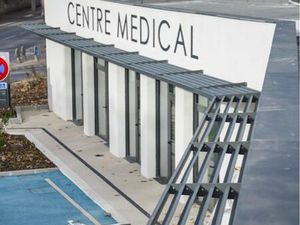 Location centre médical roquevaire