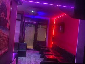 Restaurant à saisir 75018– 75 m² sur deux niveaux