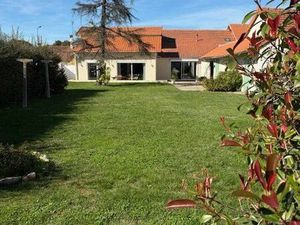 Maison 249 m² Terres-de-Haute-Charente