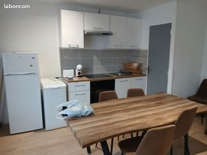 Location appartement 40m2 entièrement meublé chatillon sur loire 45360 appartement entière