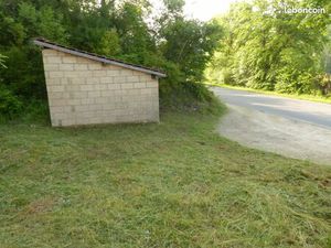Petit Garage /Remise / Abri à louer