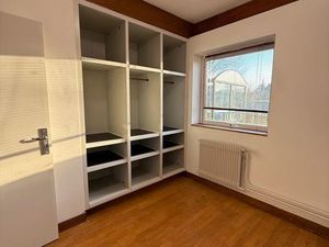 Local professionnel ou commercial – Mennecy (91) - 80m2