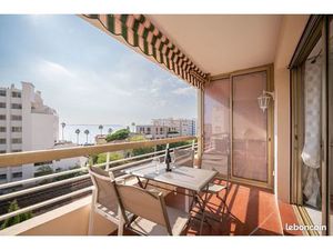 3 pieces climatisé  parking  vue mer