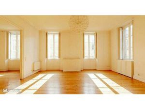 Bureaux 250 m²