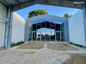 Local commercial 460 m²