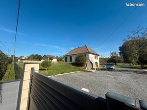 Maison de plain-pied 98 m² – 3 chambres – Terrain 2548 m² – Sainte-Féréole (19270) – 230 0